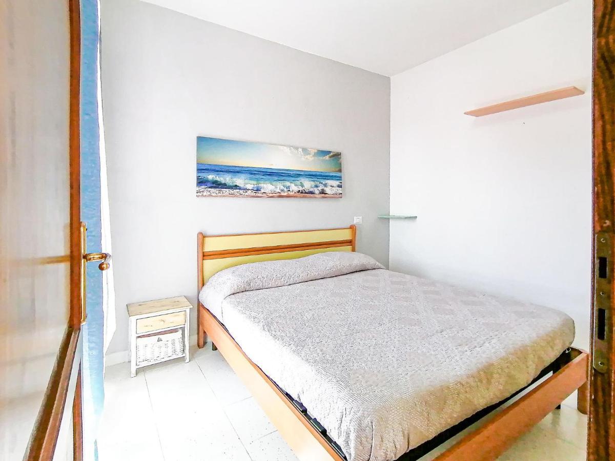 Bilo Centro Apartment ซานตา เตเรซา กัลลูรา ภายนอก รูปภาพ